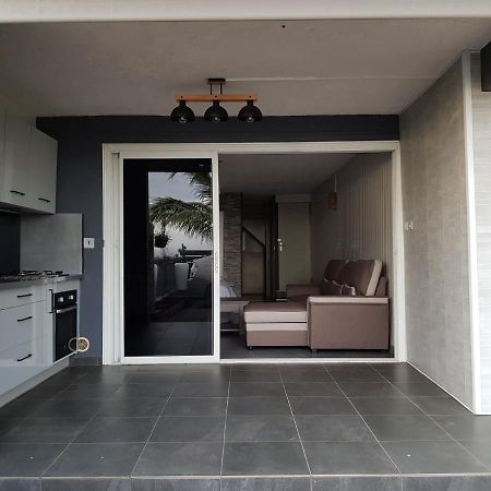 Studio Tres Bon Standing Hotell Petite Île Exteriör bild