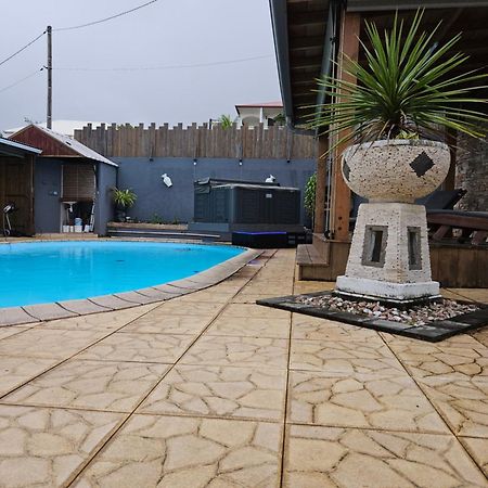 Studio Tres Bon Standing Hotell Petite Île Exteriör bild