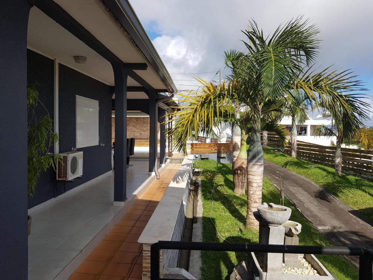 Studio Tres Bon Standing Hotell Petite Île Exteriör bild